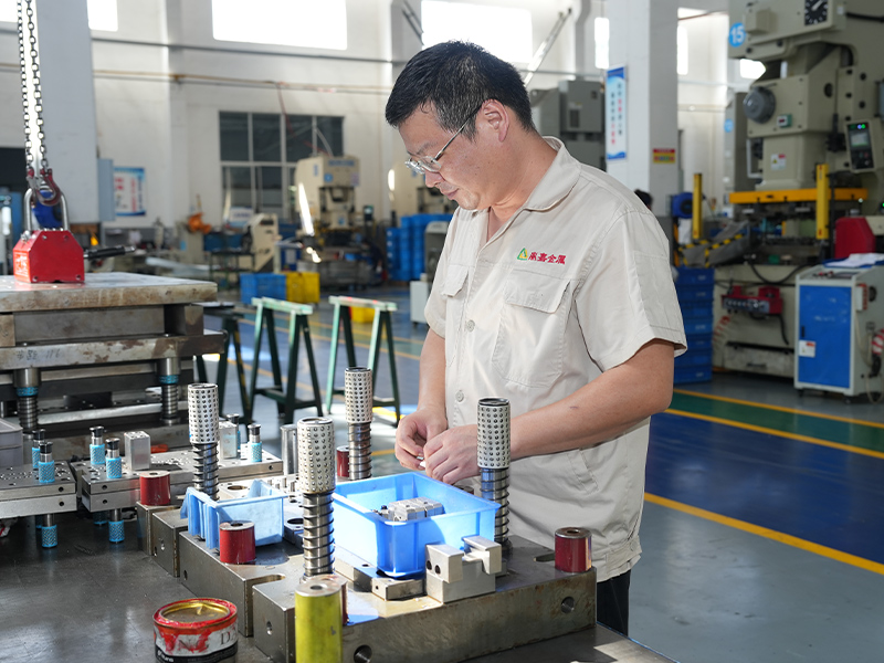 Aluminiumstämpel perfektion - precisionsformning av aluminiumstämpeldelar